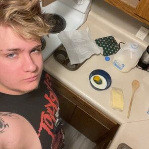 Meet your Posher, Tucker